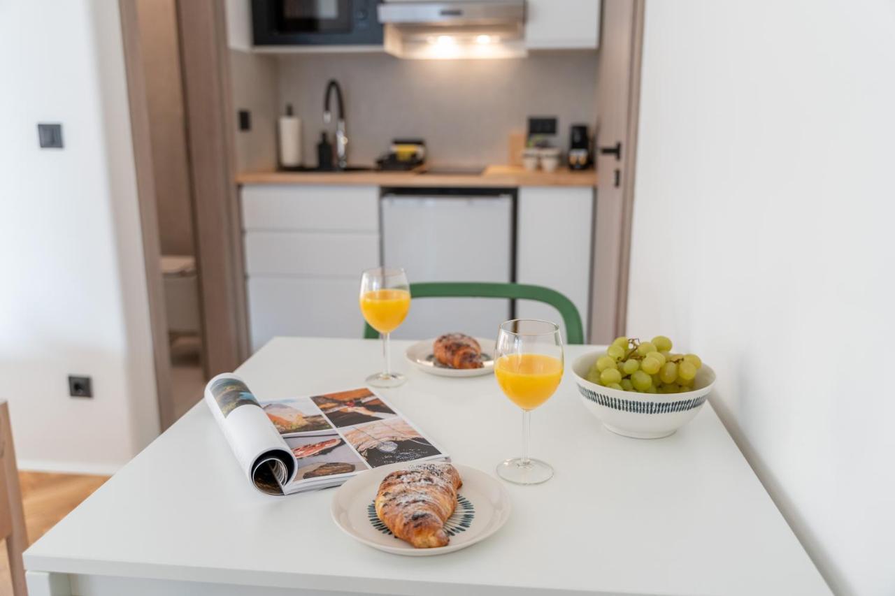 New! D31 Studio W2 Bikes, Sunny Terrace & Parking Rovinj Eksteriør bilde